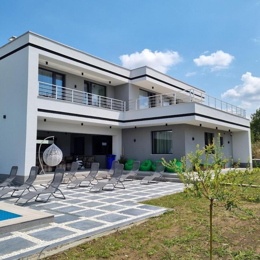 Хотел Европа Montana Exterior photo